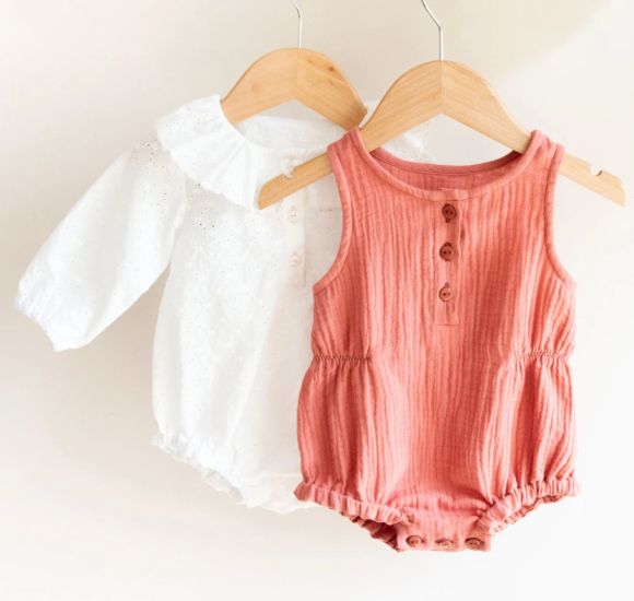 Patron blouse pour bébés "SYDNEY" 1 - 24 mois de ikatee (en français/anglais)