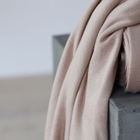 Maille tricot en viscose Ecovero “Soft Lima Knit - warm sand" (beige) von meetMILK